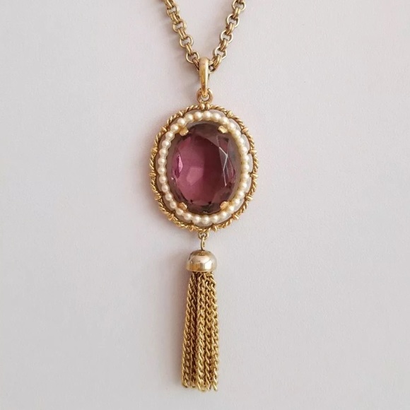 NEW LISTING - Picture 2 of 13